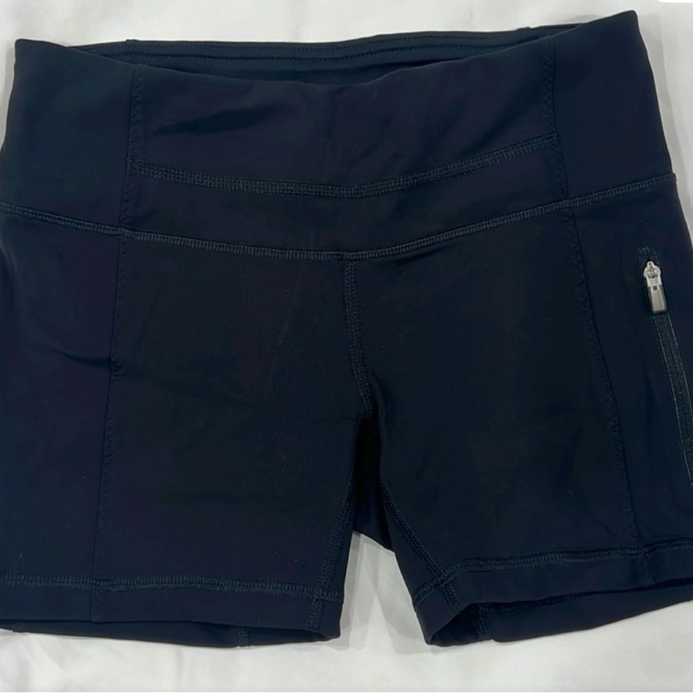 lululemon athletica Black Athletic Shorts Size 0